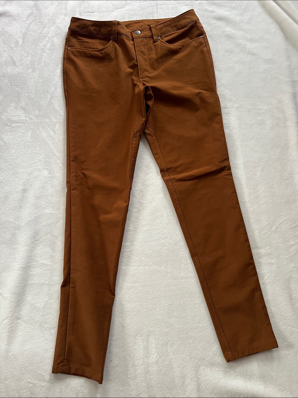 Lululemon men’s Brown Slim Fit Jeans size 31